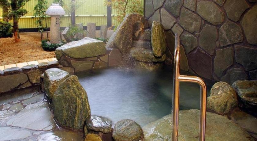 北方温泉 四季の里 七彩の湯 ホテル 武雄市 エクステリア 写真