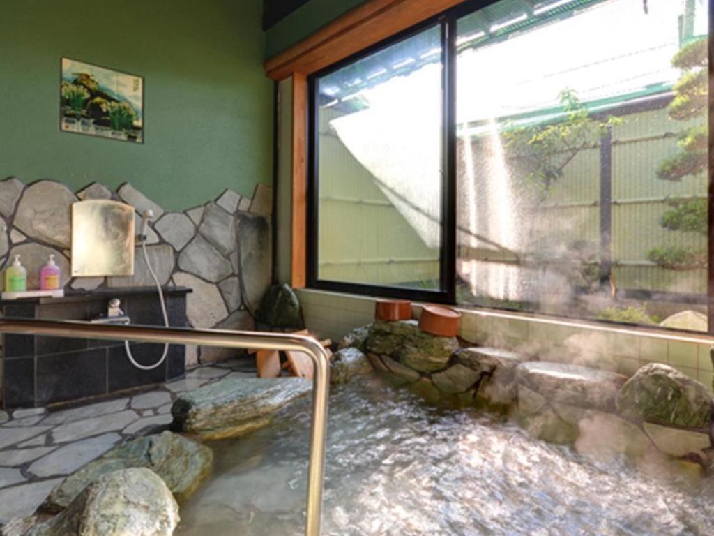 北方温泉 四季の里 七彩の湯 ホテル 武雄市 エクステリア 写真