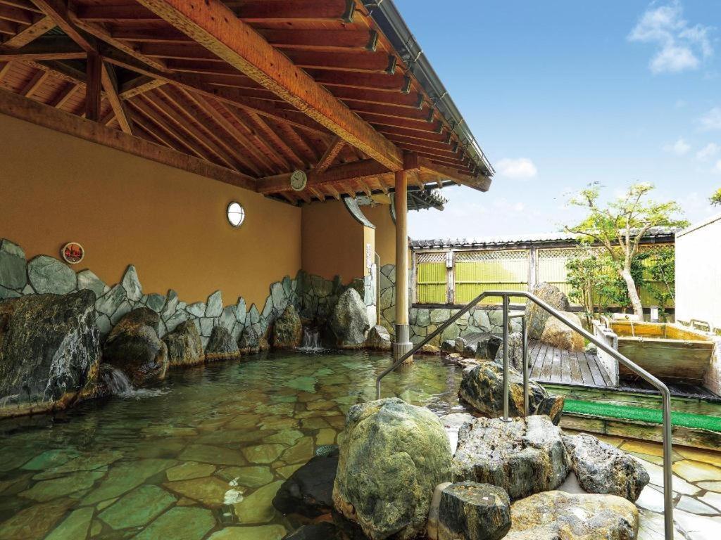 北方温泉 四季の里 七彩の湯 ホテル 武雄市 エクステリア 写真